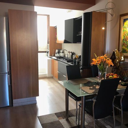 Piazza Erbe Suites Verona Bagian luar foto