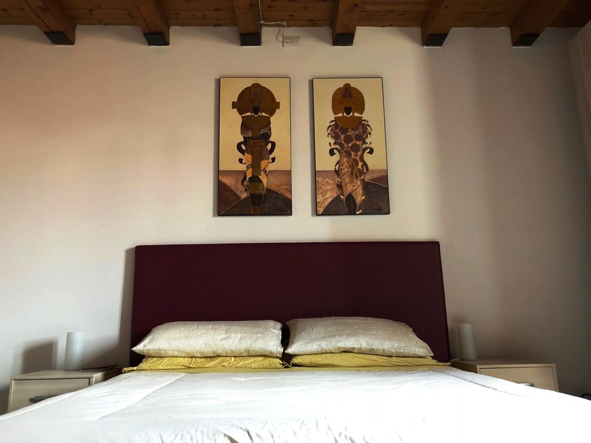 Piazza Erbe Suites Verona Bagian luar foto